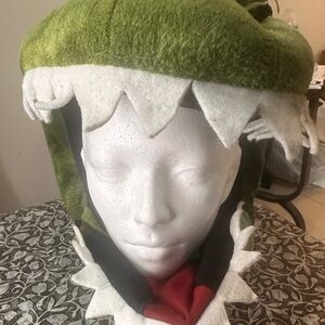 Pottery Barn Kids Green and White Dino Headpiece
